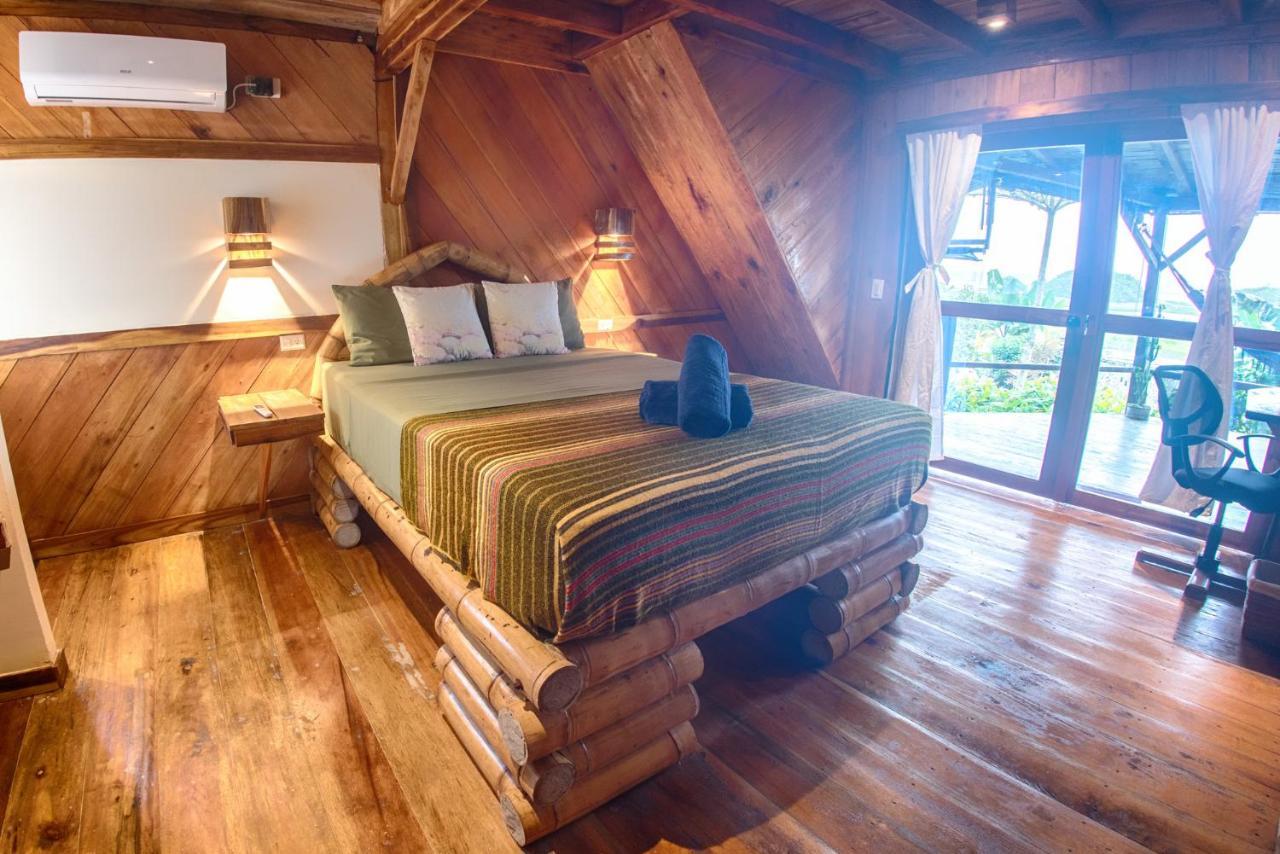 Vistamar Guest House アヤンペ エクステリア 写真