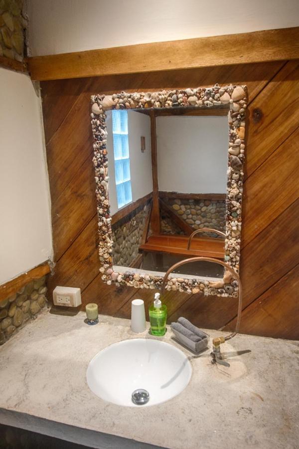 Vistamar Guest House アヤンペ エクステリア 写真