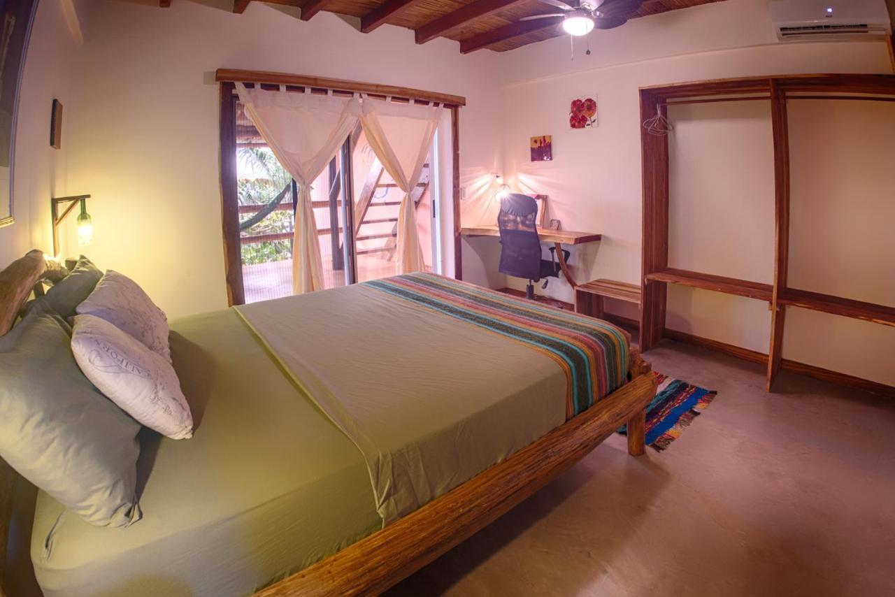 Vistamar Guest House アヤンペ エクステリア 写真